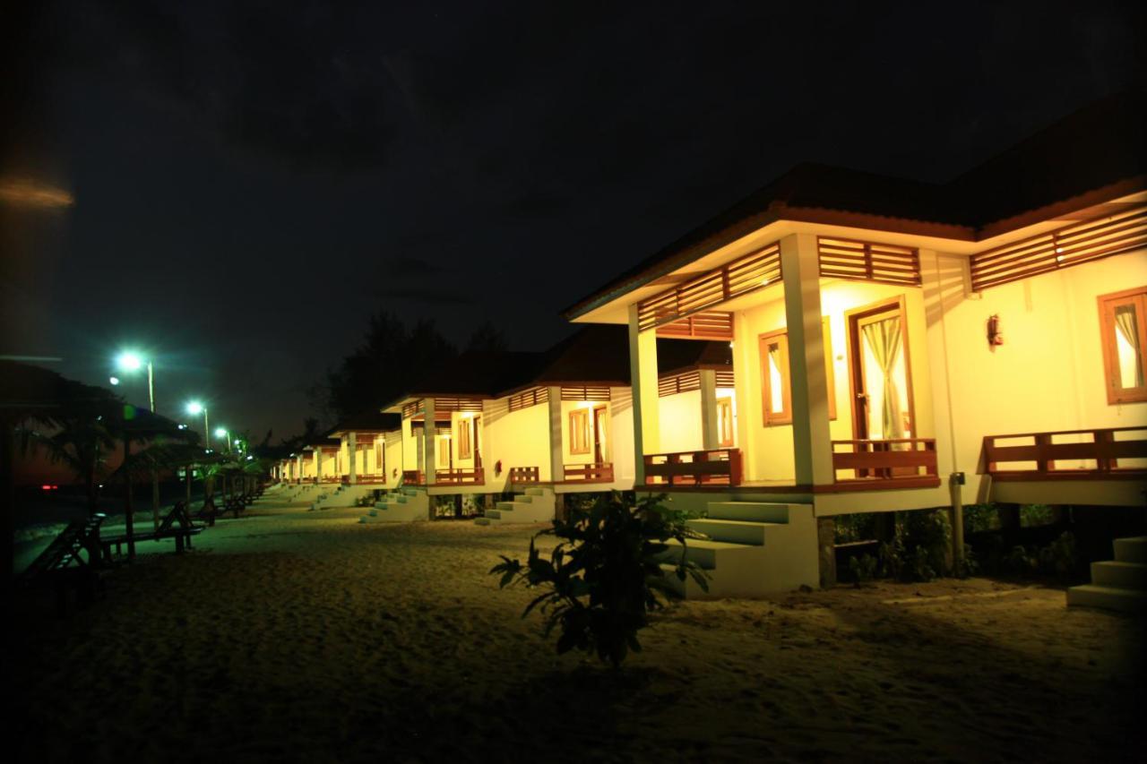 งาปาลี พาราไดซ์ โฮเทล Hotel Zi Phyu Kone ภายนอก รูปภาพ