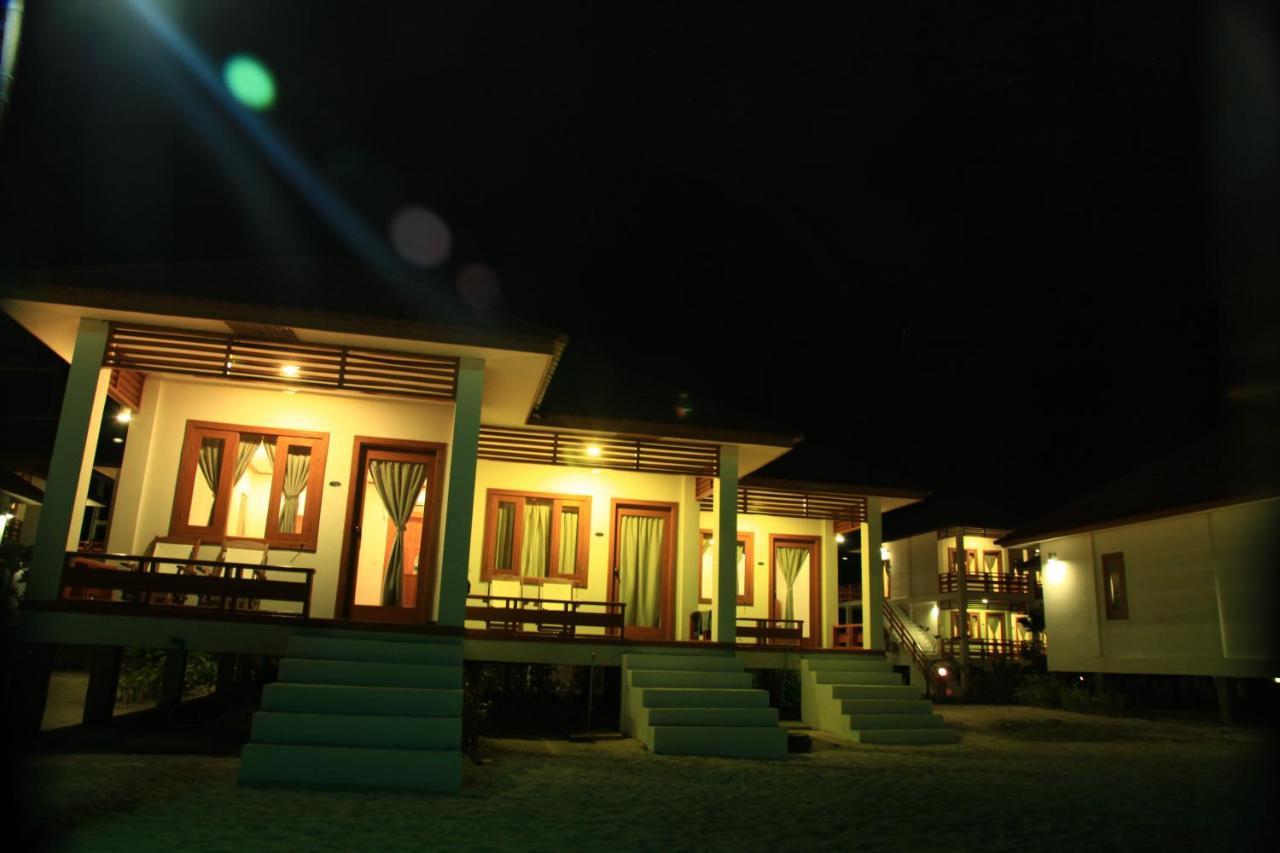 งาปาลี พาราไดซ์ โฮเทล Hotel Zi Phyu Kone ภายนอก รูปภาพ