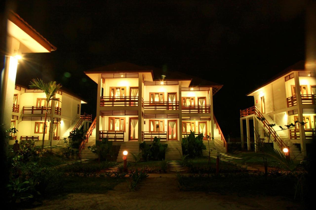 งาปาลี พาราไดซ์ โฮเทล Hotel Zi Phyu Kone ภายนอก รูปภาพ