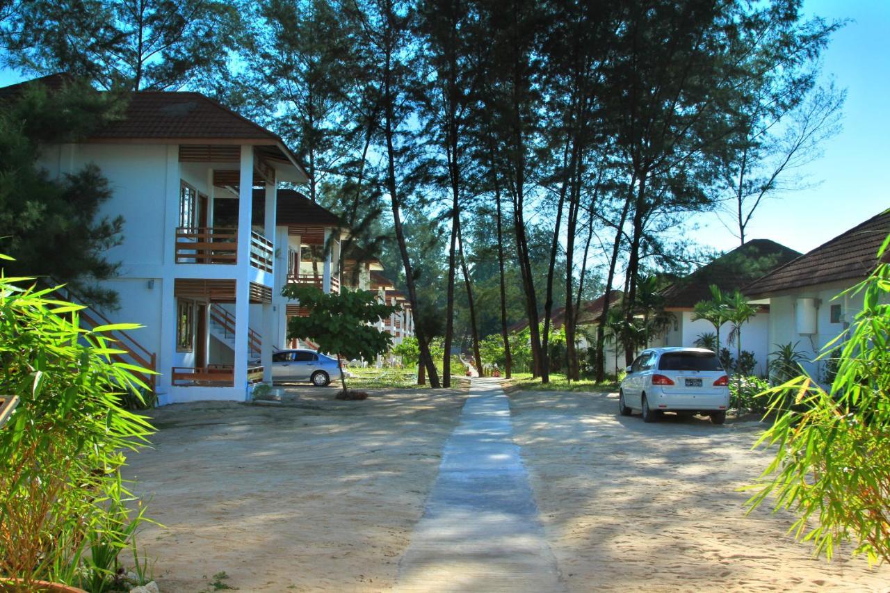 งาปาลี พาราไดซ์ โฮเทล Hotel Zi Phyu Kone ภายนอก รูปภาพ